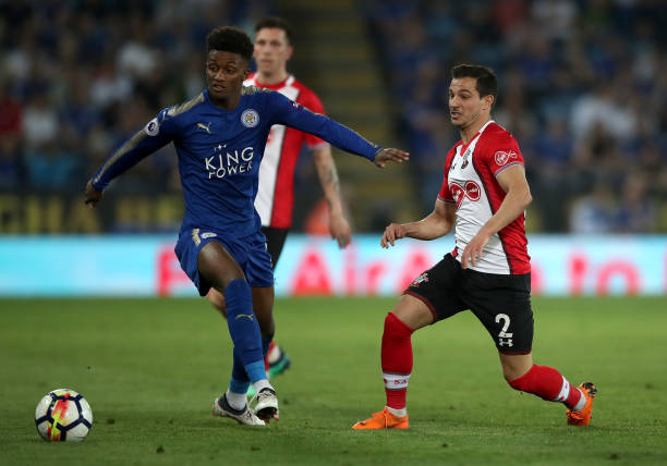 逐渐渗透进 逐渐渗透进